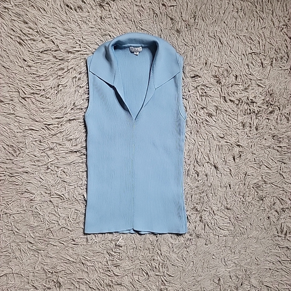 Vintage Y2K Top Ribbed Blue Blouse Polo XOXO Size M Medium V-neck Sleeveless ✨️